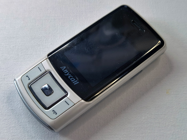 2012_phone_j03